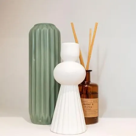 公寓 Charming Granby Flat *