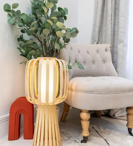 Charming Granby Flat