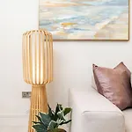 아파트 Charming Granby Flat